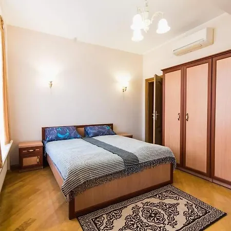 Koncha-zaspa Hotel